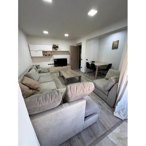 Tirana Skanderbeg corner flat