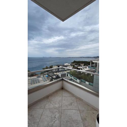 Tirent Apartment-Modern Living Vlore