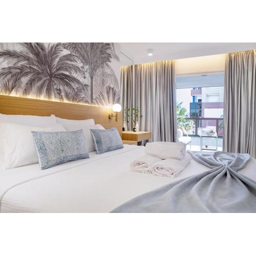 TMS Andorra Luxury ApartHotel, Las Americas, Pool&Beach