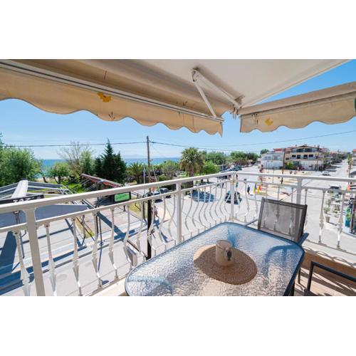Tommy Seafront Apartments by RentalsPro - Nea Flogita Halkidiki
