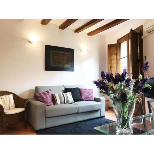 Top Barcelona Apartments