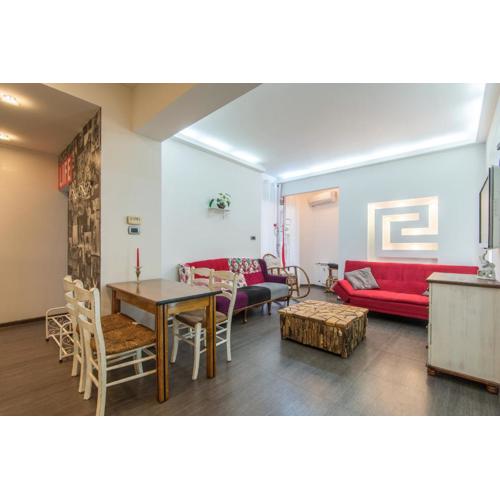 Top Center Apartment next to Vitosha Boulevard