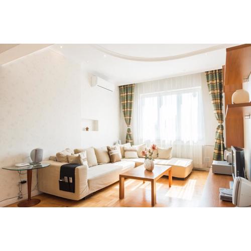 Top Center SofiaLuxRentals Patriarh Evtimiy Apartment - FREE PARKING