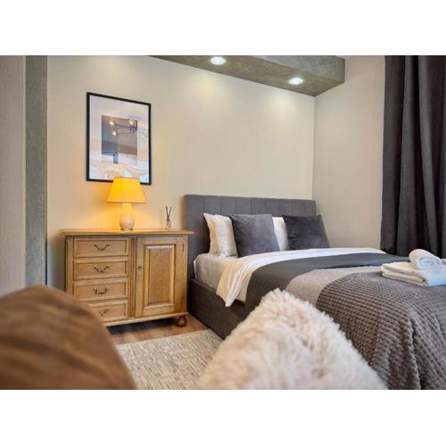 Top Centre 2Bed Apartment for 5 Guests 2 minutes from High Street