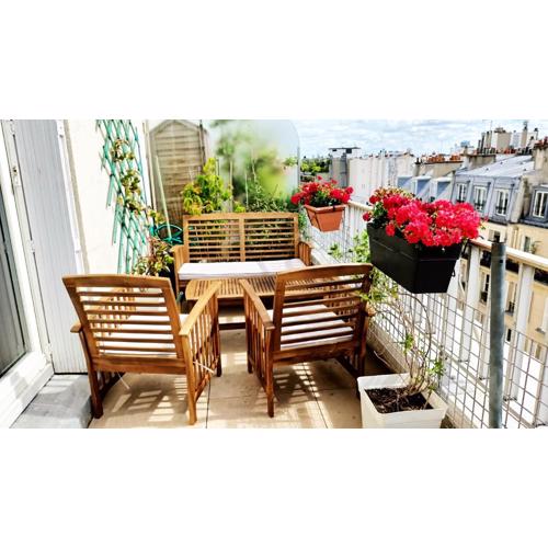 Top Floor Apartment & Terrace with View