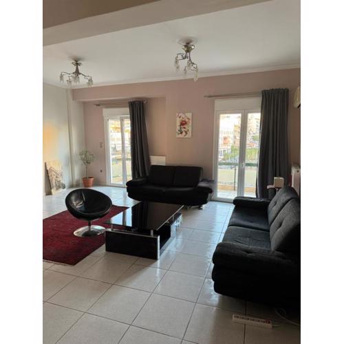 Top-Floor in Poligono, Spacious 2-Bedroom Apartment