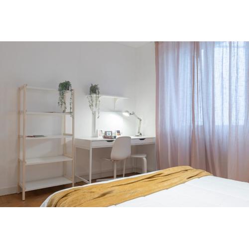 Top Living Apartments - Carducci
