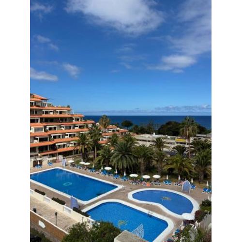 Top Terrassen Wohnungen, Klimaanlage direkt am Strand, 25 m beheiztem Pool, Wifi free, free parking