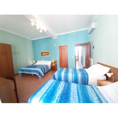 Torino central-- rooms and Apartments - Alba