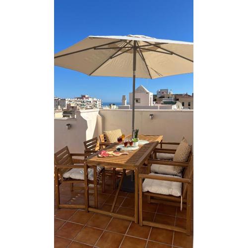 Torrecilla Penthouse with private roof terrace in central Nerja close to the sea