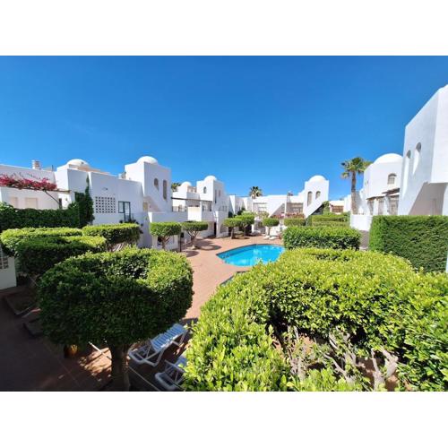 Torrelaguna Atico - WiFi, terraza & piscina comunitaria