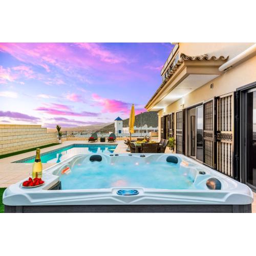 TORVISCAS SUNSET VILLA 4 rooms & private Jacuzzi