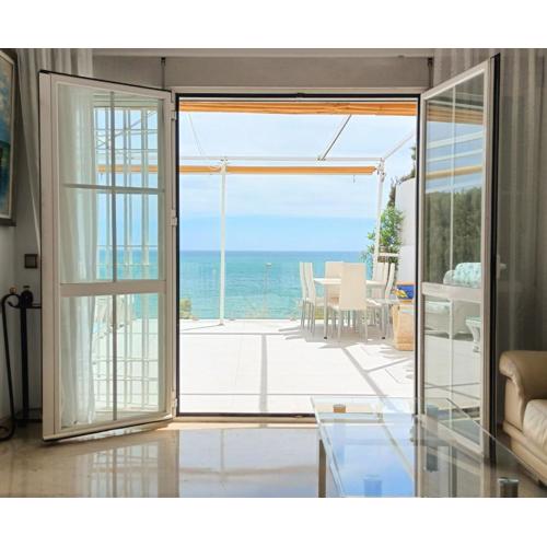 Townhouse beachfront Benalmadena Costa, by Casa del sol HR