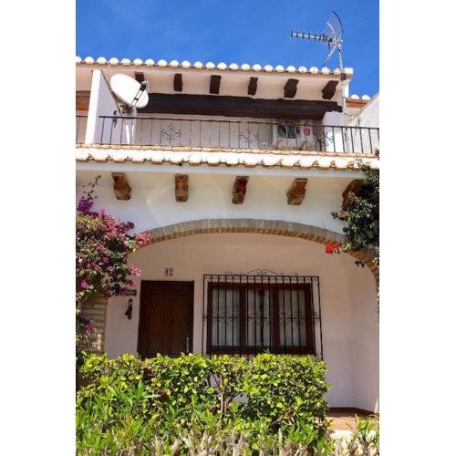 Townhouse in Las Rotas