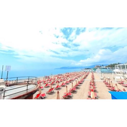 Tra centro e mare - Intero appartamento con parcheggio