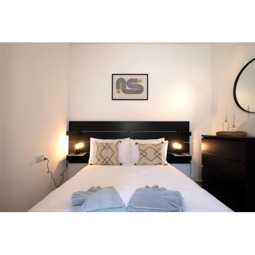 Traditional 2 bedroom house with yard SSCH1-1