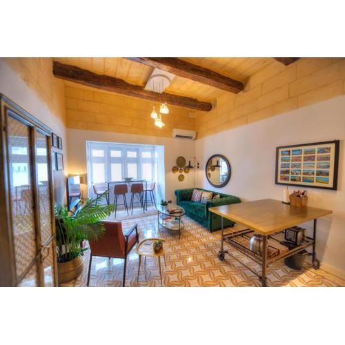 Traditional & chic 2 bedrooms in Valletta IMCD1-1