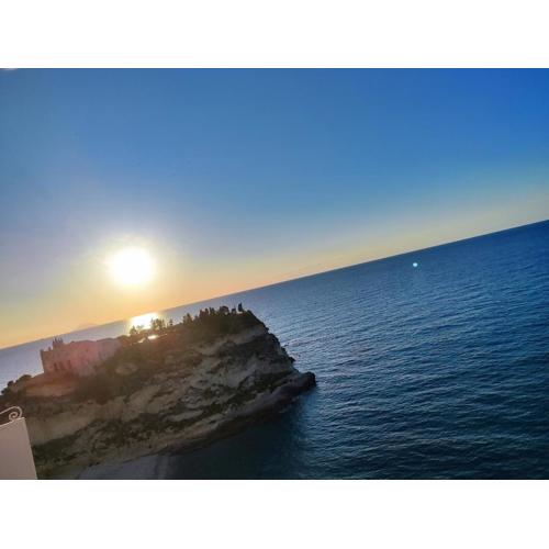 Tramonto sul mare 3