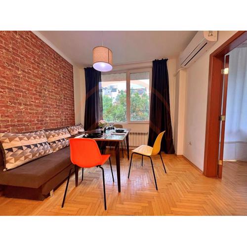 Tranquil Retreat in the Heart of Sofia: 2BR