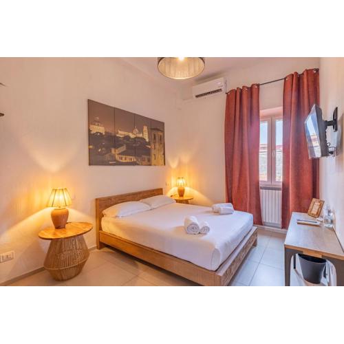 Travel B&B
