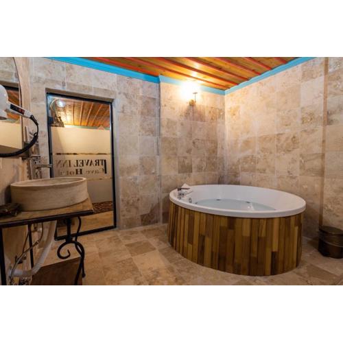 Travel Inn Cave Hotel