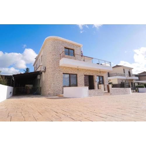 Tremithousa Villa