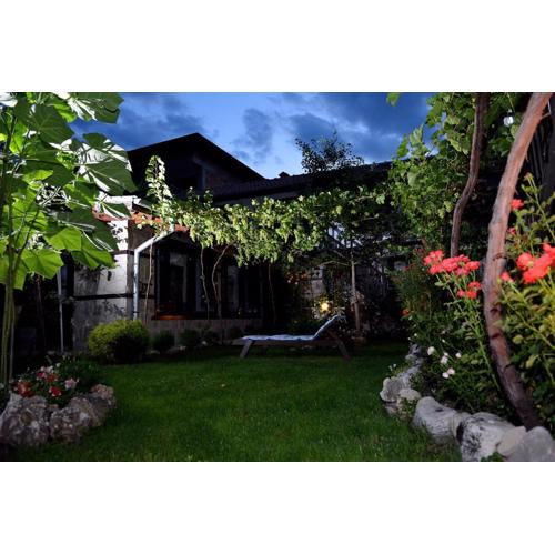 Trenchova Guest House