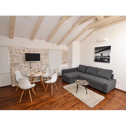 Trendy and Chic Rovinj Downtown Apartments - Standard One Bedroom Apartment