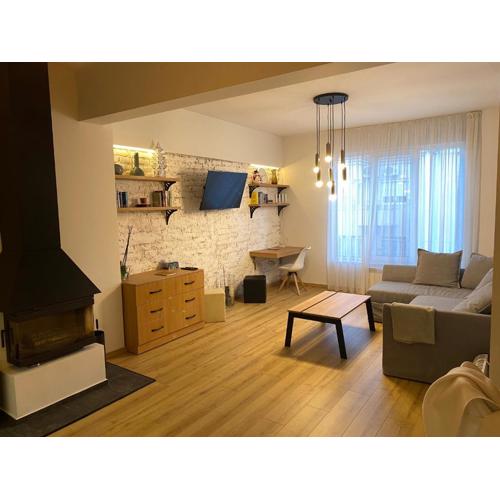 Trendy and stylish in city centre for business and leisure