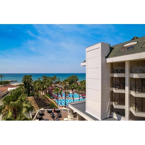 Trendy Palm Beach Adults Only