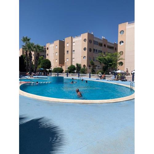 Très Beau T4 torrevieja rénové et moderne