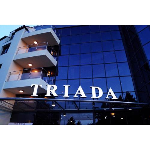 Triada Hotel