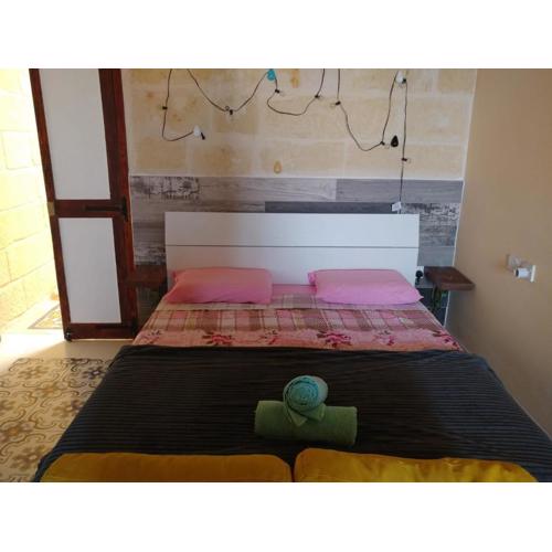 Triesti Home