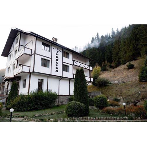 TRIIBRIA Guest house