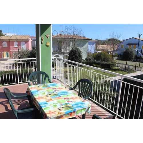 trilocale 100 mt mare con terrazza abitabile
