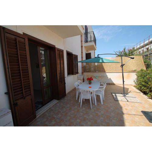 Trilocale 4 moderno con patio a San Vito Lo Capo