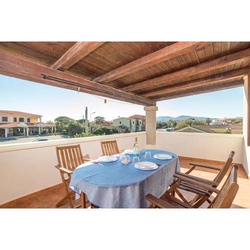 Trilocale con ampia veranda mare