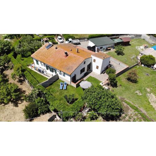 Trilocale GIARDINO - Spazio esterno privato, clima e posto auto