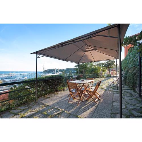 Trilocale in villa vista mare Apt 3