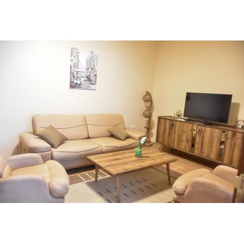 Trimaya apartment - comfort in the top city center