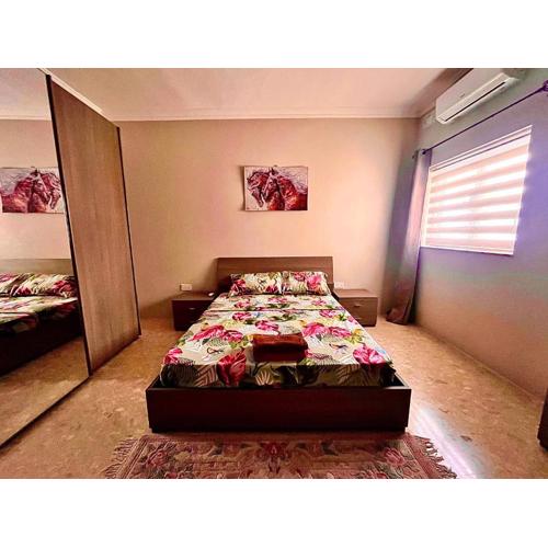 Triple room in Beautiful Artsy Maisonette