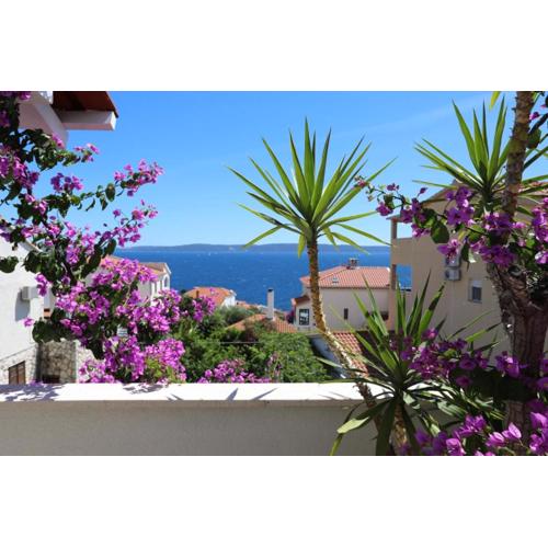 Trogir Čiovo big seaview apartment near the sea