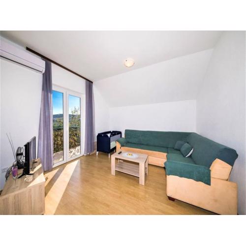 Trogir Comfortable Apartment with Terrace - Two Bedroom Apartment with Terrace