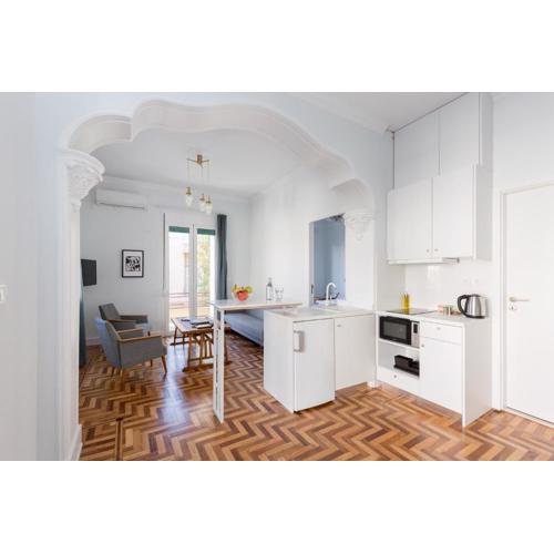 Troon of Athens Apartments
