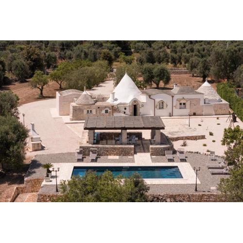 Trulli Aletheia Con Piscina Privata