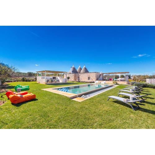 Trulli Almaviva by Perle di Puglia