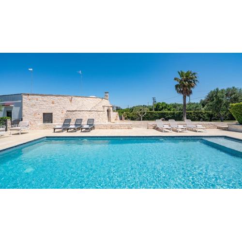 Trullo Giuseppe by Rentbeat