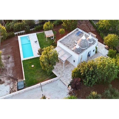 Trullo Milena with private pool in Fasano