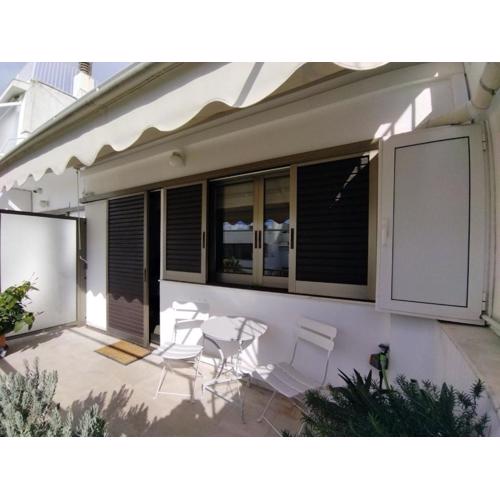 Tsakalof 10 Veranda by Zeussuites