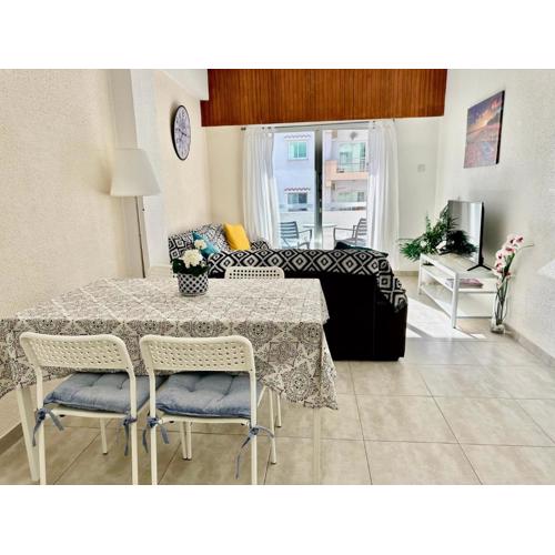 Tsimintia Apt 25